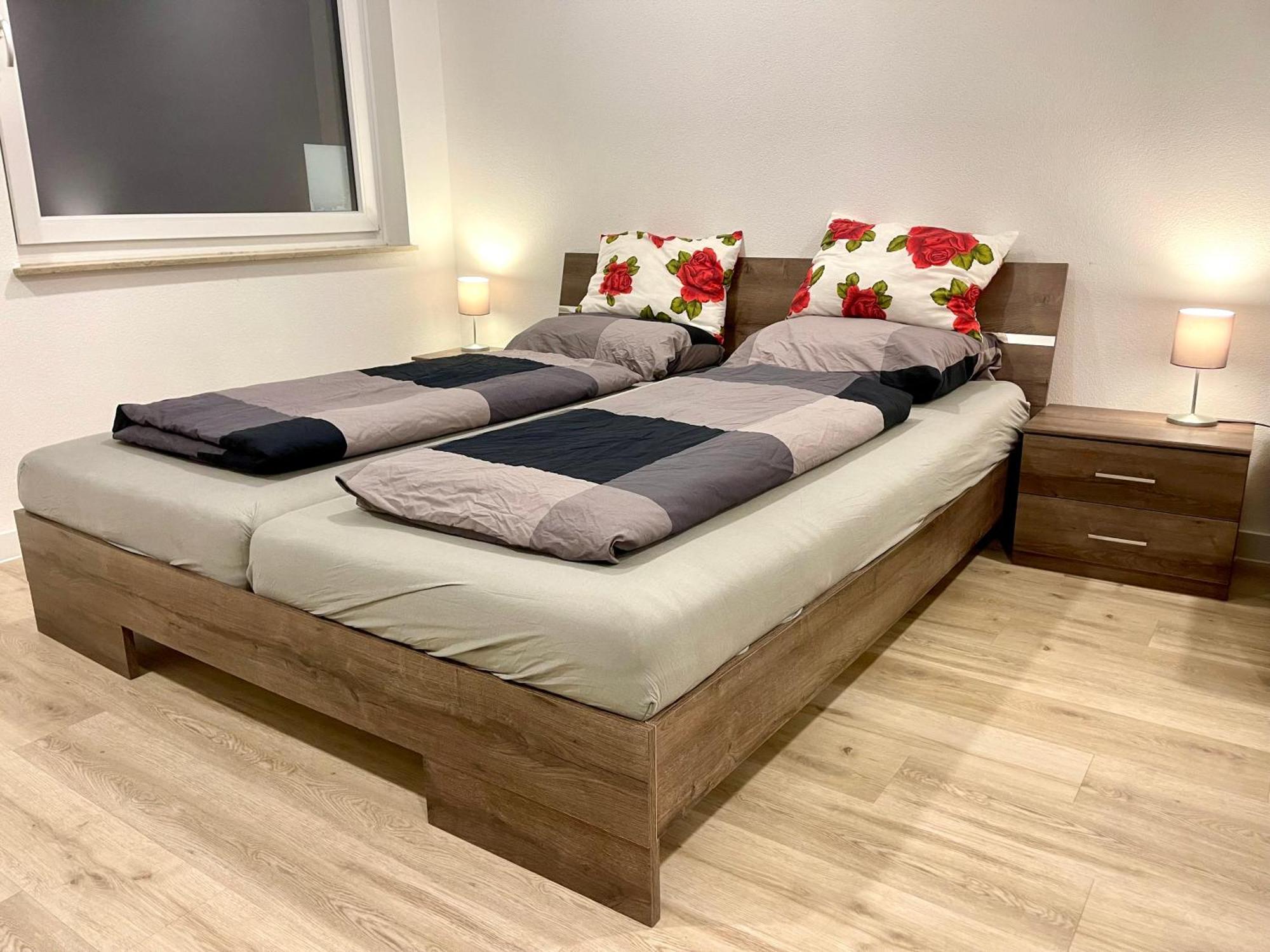 Neu Grosse Einzimmerwohnung Im Zentrum Goldstadt Pforzheim Schloessle Экстерьер фото