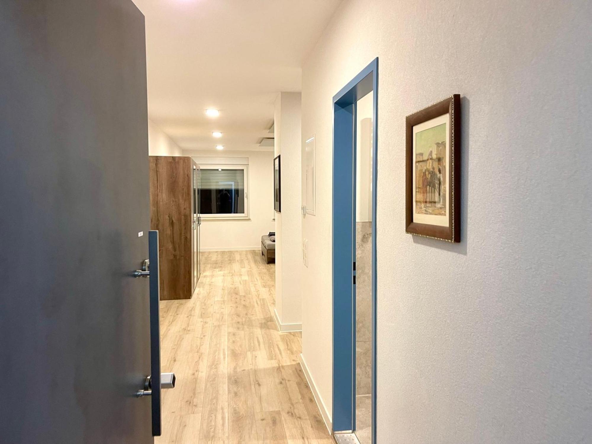 Neu Grosse Einzimmerwohnung Im Zentrum Goldstadt Pforzheim Schloessle Экстерьер фото